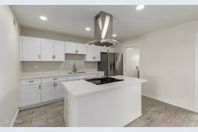 3700 W Keim Drive, Phoenix, AZ 85019 - Photo 9