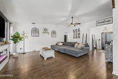 4040 W Sweetwater Avenue, Phoenix, AZ 85029 - Photo 11