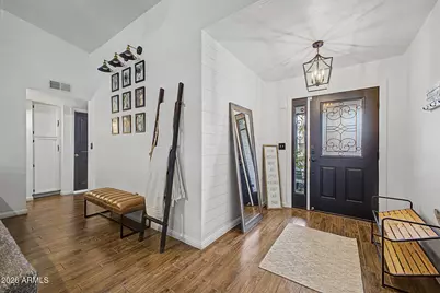 4040 W Sweetwater Avenue, Phoenix, AZ 85029 - Photo 9