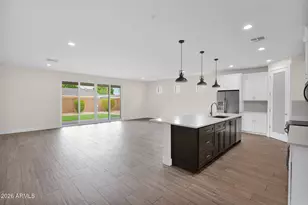 11421 N 50th Ln, Glendale, AZ 85304 - Photo 9