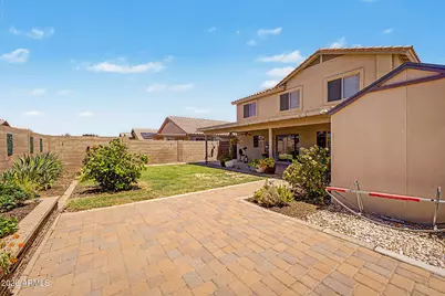 16574 W Cottonwood Street, Surprise, AZ 85388 - Photo 31