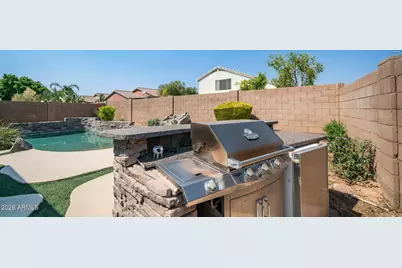 9138 W Clara Lane, Peoria, AZ 85382 - Photo 31