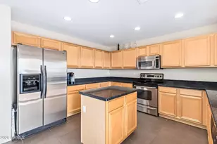 21100 N Alma Dr, Maricopa, AZ 85138 - Photo 7