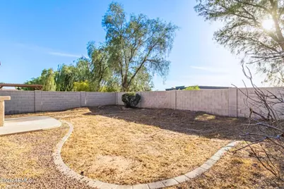 21100 N Alma Drive, Maricopa, AZ 85138 - Photo 9
