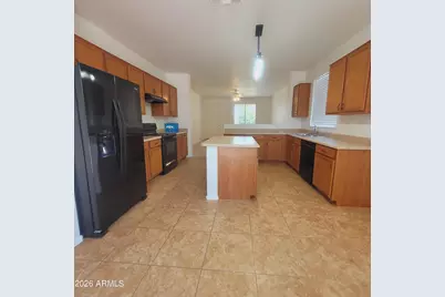 23204 N 175th Lane, Surprise, AZ 85387 - Photo 5