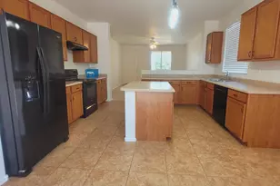 23204 N 175th Ln, Surprise, AZ 85387 - Photo 5
