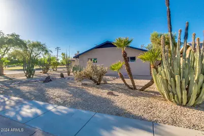 554 W 19th Street, Tempe, AZ 85281 - Photo 5