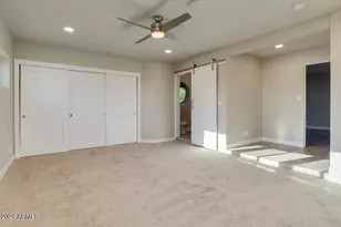 554 W 19th St, Tempe, AZ 85281 - Photo 23