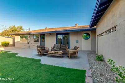 554 W 19th Street, Tempe, AZ 85281 - Photo 43