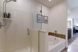 945 E Playa Del Norte Dr, Tempe, AZ 85288 - Photo 23