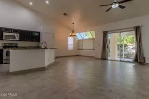 3125 E Cottonwood Ln, Phoenix, AZ 85048 - Photo 11