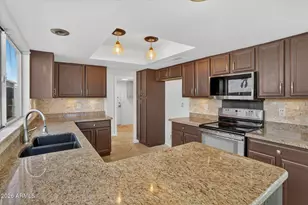 5003 W Wikieup Ln, Glendale, AZ 85308 - Photo 17