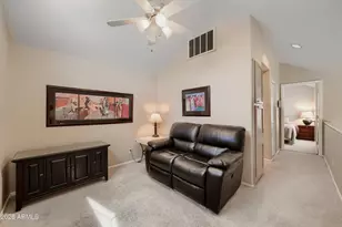 1633 E Lakeside Dr, Gilbert, AZ 85234 - Photo 9