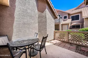 1633 E Lakeside Dr, Gilbert, AZ 85234 - Photo 17