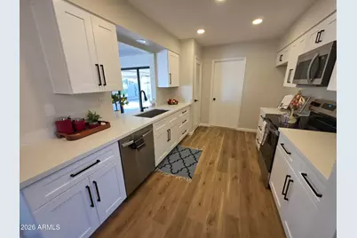 10821 W Amber Trail, Sun City, AZ 85351 - Photo 5