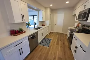 10821 W Amber Trail, Sun City, AZ 85351 - Photo 5