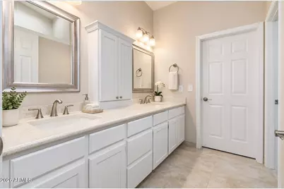 5726 E Everett Drive, Scottsdale, AZ 85254 - Photo 11