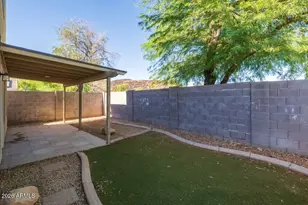 22227 N 29th Dr, Phoenix, AZ 85027 - Photo 33