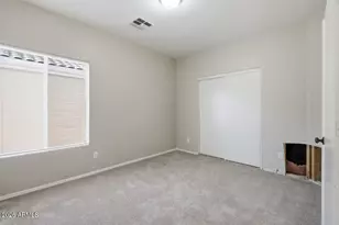 22227 N 29th Dr, Phoenix, AZ 85027 - Photo 17