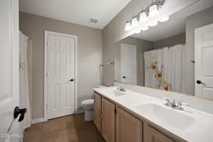 3402 E Windsong Dr, Phoenix, AZ 85048 - Photo 29