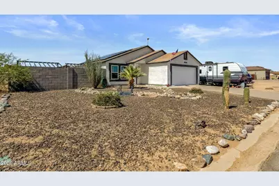 11452 W Obregon Drive, Arizona City, AZ 85123 - Photo 3