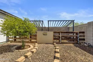 11452 W Obregon Dr, Arizona City, AZ 85123 - Photo 31