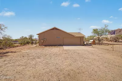 5740 E 2nd Avenue, Apache Junction, AZ 85119 - Photo 27