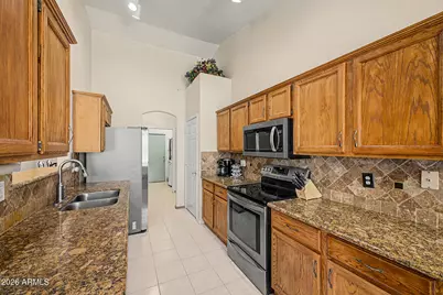 373 W Primoroso Drive, Gilbert, AZ 85233 - Photo 11