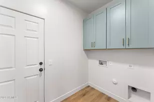 1943 W Davis Rd, Phoenix, AZ 85023 - Photo 27