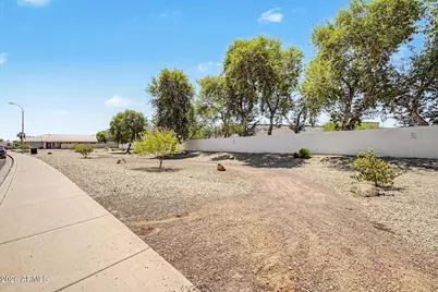 8408 W Bloomfield Road W, Peoria, AZ 85381 - Photo 29