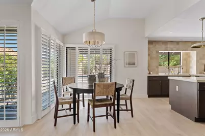 10008 E Sunnyslope Lane, Scottsdale, AZ 85258 - Photo 13