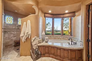 11237 E Troon Mountain Dr, Scottsdale, AZ 85255 - Photo 31