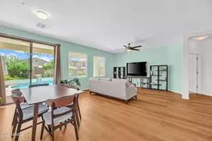 12611 W Ashby Dr, Peoria, AZ 85383 - Photo 5