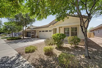 4207 E Sandy Way, Gilbert, AZ 85297 - Photo 1
