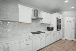 43578 W Cydnee Dr, Maricopa, AZ 85138 - Photo 13