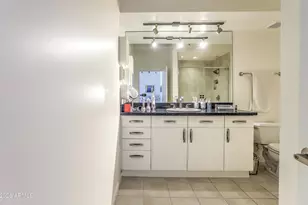 7301 E 3rd Ave, Scottsdale, AZ 85251 - Photo 15