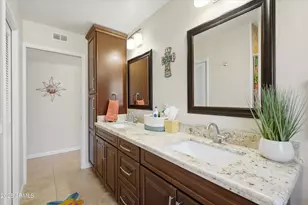 11006 W Canyon Creek Dr, Sun City, AZ 85351 - Photo 17