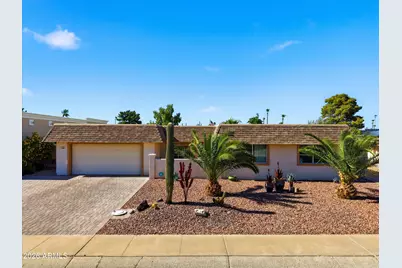 11006 W Canyon Creek Drive, Sun City, AZ 85351 - Photo 3