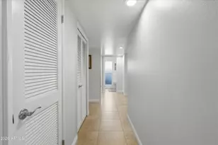 11006 W Canyon Creek Dr, Sun City, AZ 85351 - Photo 13