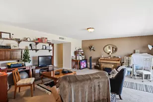 18036 N Desert Glen Dr, Sun City West, AZ 85375 - Photo 7