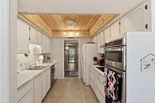 18036 N Desert Glen Dr, Sun City West, AZ 85375 - Photo 11