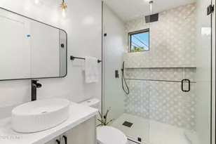 4215 N 42nd St, Phoenix, AZ 85018 - Photo 69