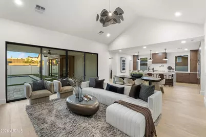 4215 N 42nd Street, Phoenix, AZ 85018 - Photo 9