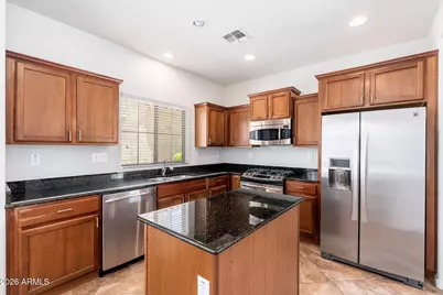 3954 E Melinda Drive, Phoenix, AZ 85050 - Photo 5