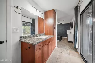 3915 E Yucca St, Phoenix, AZ 85028 - Photo 17