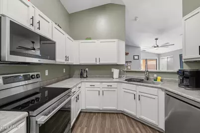 15475 W Yucatan Drive, Surprise, AZ 85379 - Photo 7