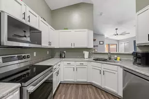 15475 W Yucatan Dr, Surprise, AZ 85379 - Photo 7