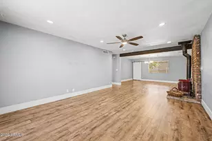 1341 E Orchid Ln, Phoenix, AZ 85020 - Photo 11