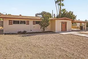 1341 E Orchid Ln, Phoenix, AZ 85020 - Photo 3