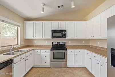 1101 W Goldfinch Way, Chandler, AZ 85286 - Photo 7